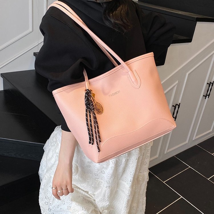 2025 Summer PU Tote Shoulder Bag with Magnetic Closure - Image 4