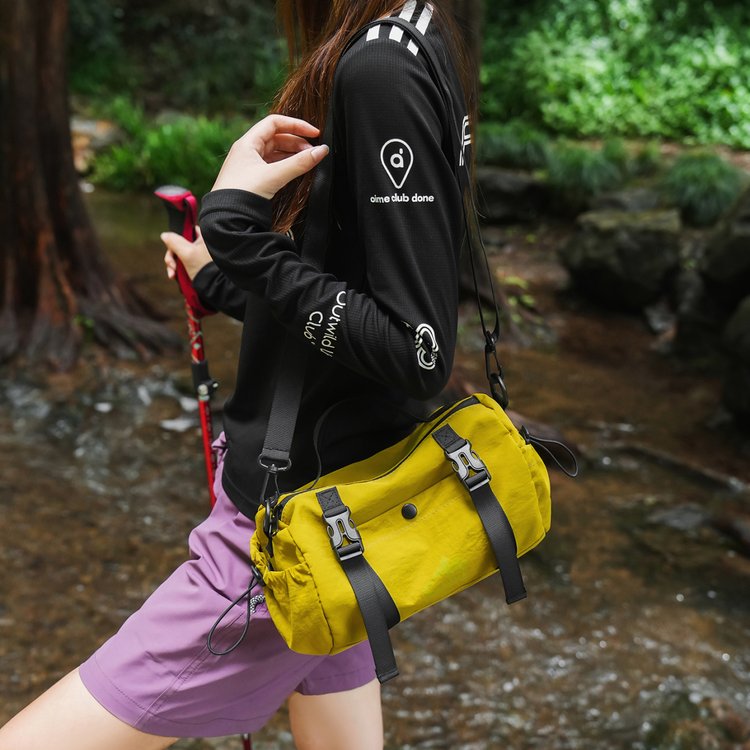 Women's Cylinder Bag with Zipper Closure - Summer 2026 - Medium